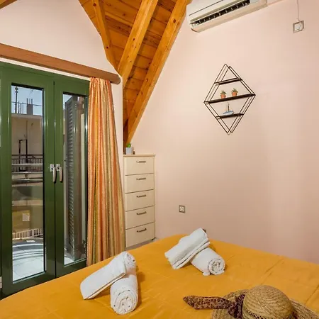 Bella Mansarda * Argosztóli