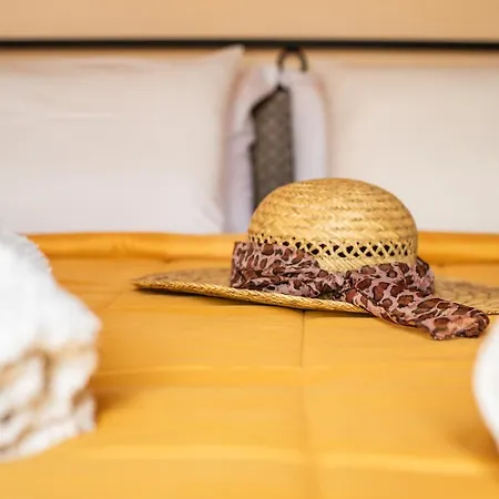 Bella Mansarda Lägenhet *